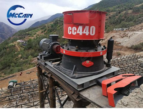 CC440單缸液壓圓錐破碎機(圖2) CC440單缸液壓圓錐破碎機(圖2)